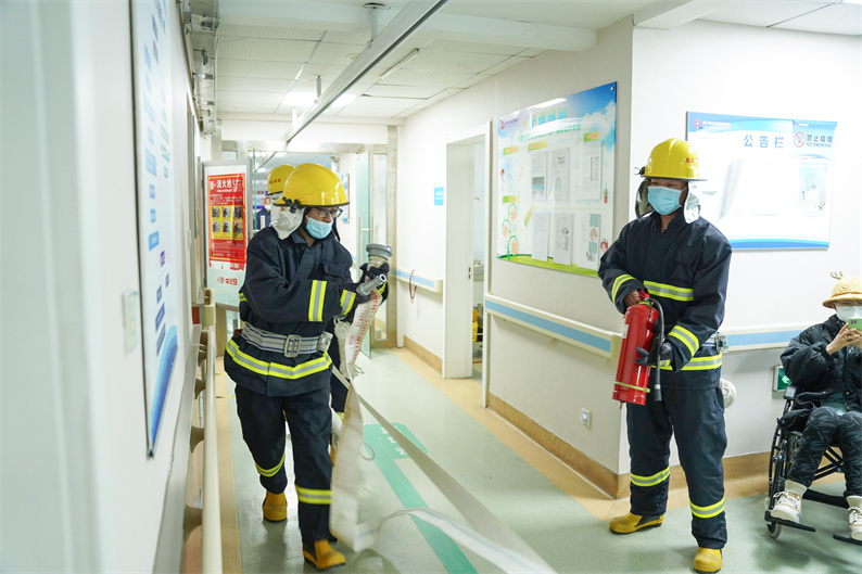 61bc06359569e.jpg 61bc06359569e.jpg