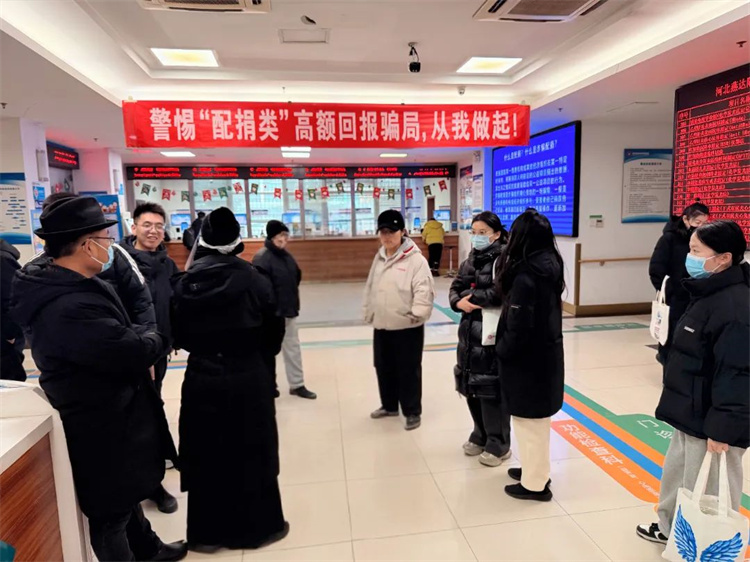 676b6ba8a7980.jpg 676b6ba8a7980.jpg