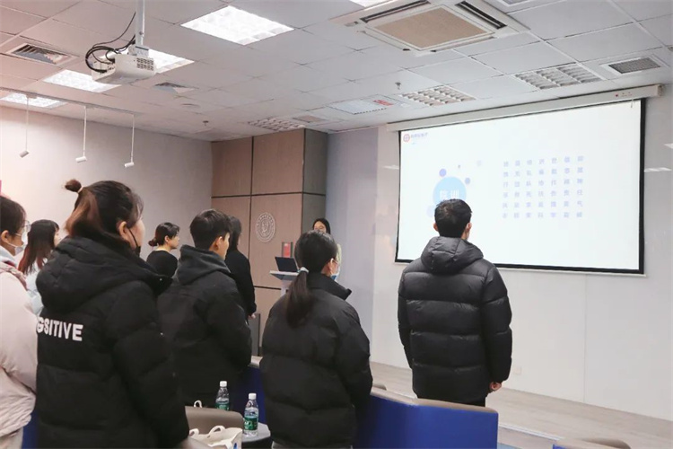 676b6bbf2d121.jpg 676b6bbf2d121.jpg