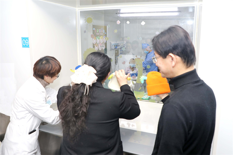 67764a8ac1fde.jpg 67764a8ac1fde.jpg