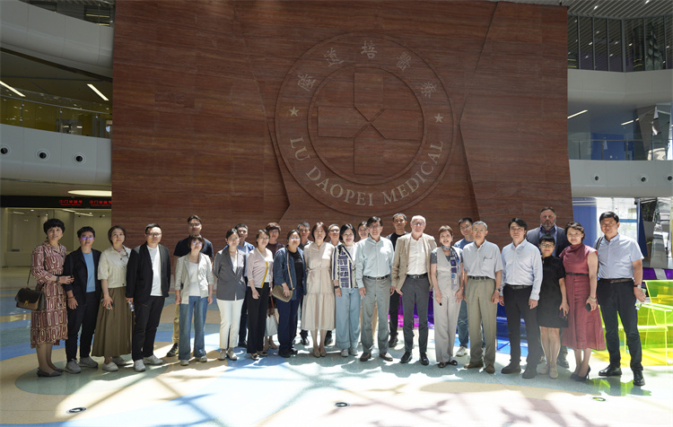 6847f1c40e015.jpg 6847f1c40e015.jpg