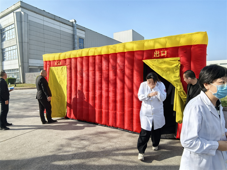 690b130dd8637.jpg 690b130dd8637.jpg