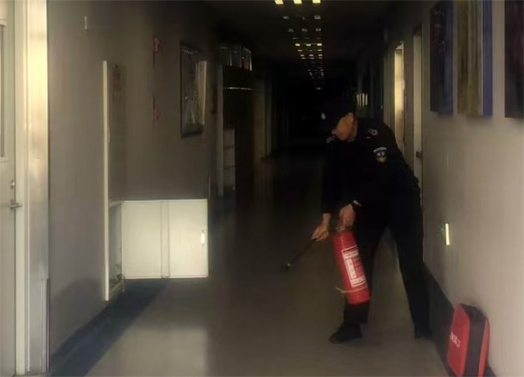 690b1336c4ee2.jpg 690b1336c4ee2.jpg